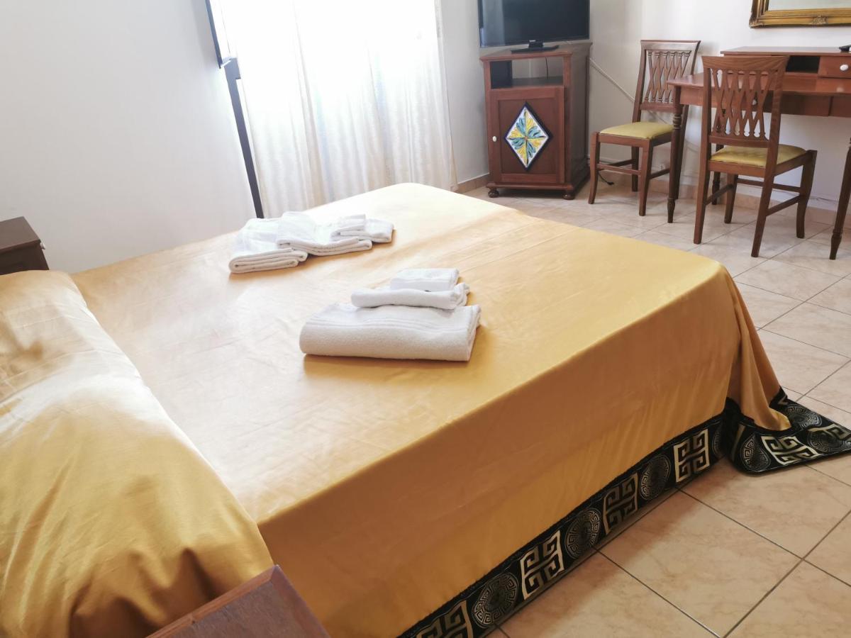 I Cappuccini Rooms Katanya Dış mekan fotoğraf