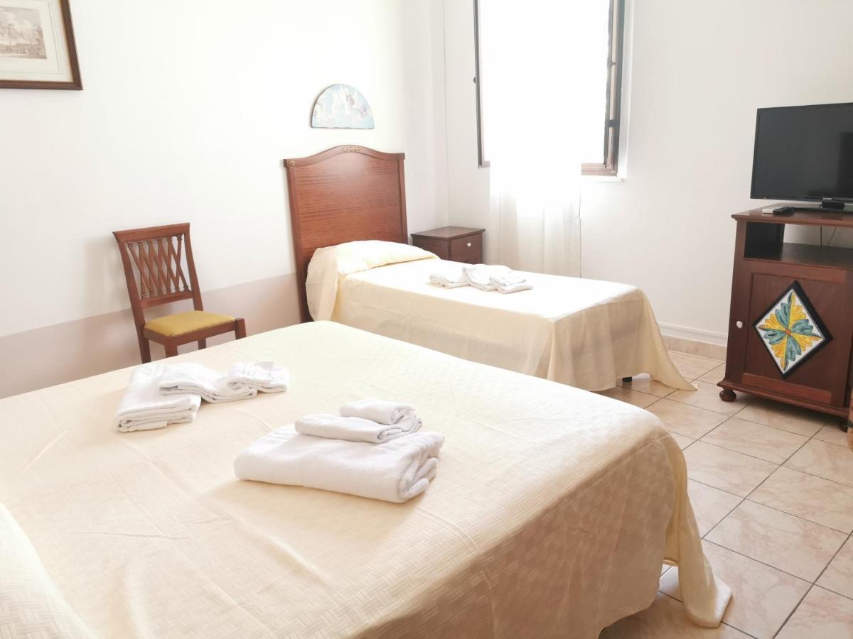 I Cappuccini Rooms Katanya Dış mekan fotoğraf