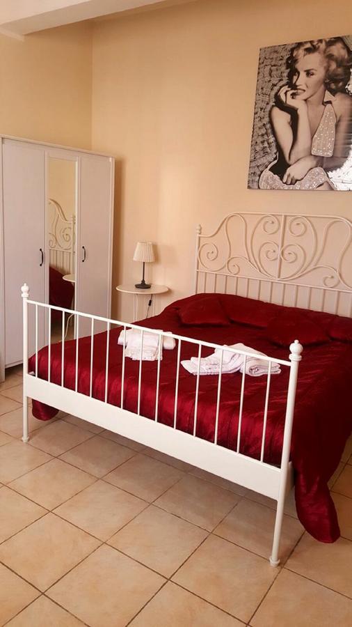 I Cappuccini Rooms Katanya Dış mekan fotoğraf